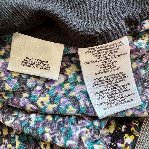 Kasper Sleeveless Black & Multicolor Print Blouse Womens Size Large - Picture 6 of 9